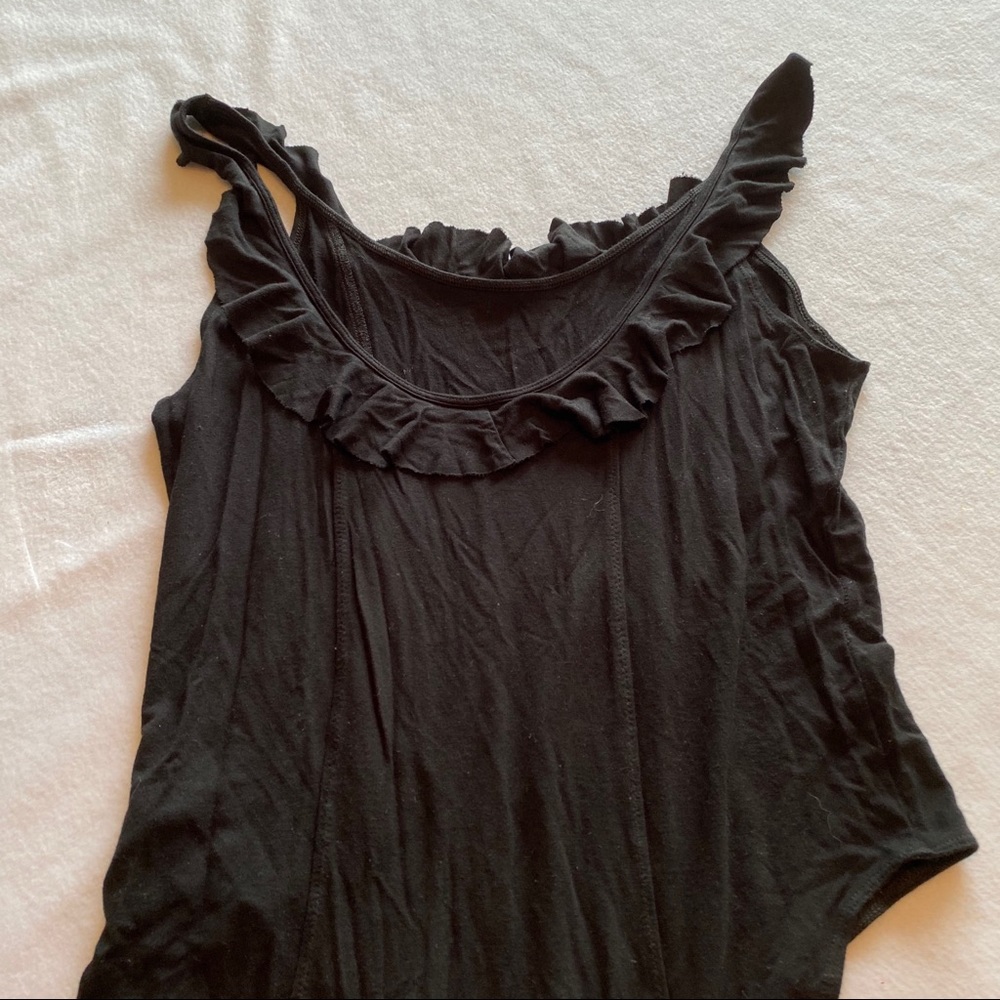 AE Ruffle Bodysuit - Picture 6 of 6